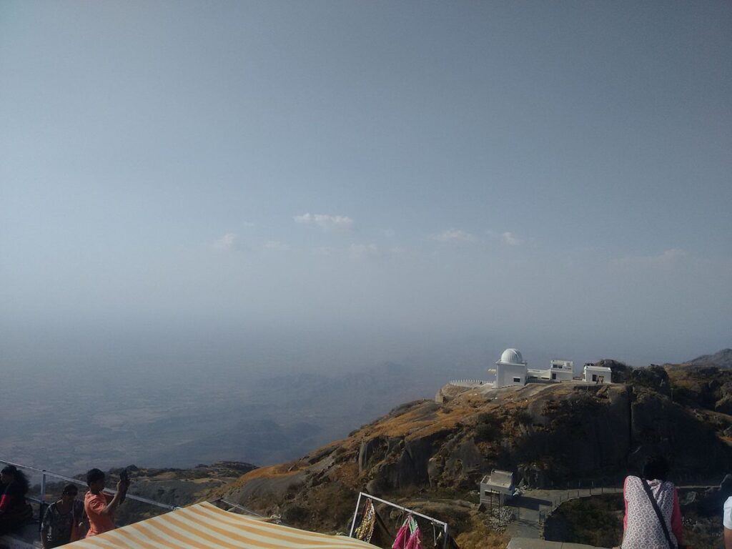 Guru Shikhar Tourist Places Of Mount Abu In Hindi