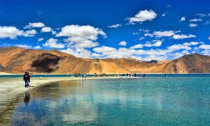 Leh Ladakh Tourist Places In Hindi